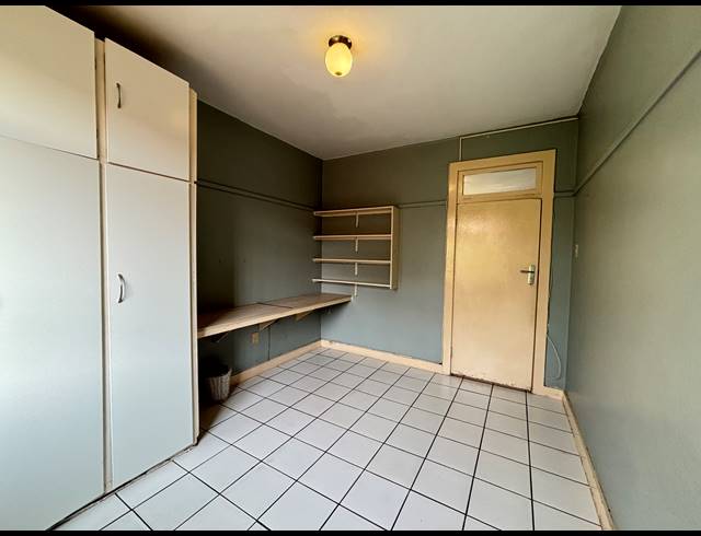 2.5 BEDROOM APARTMENT TO LET IN GLENWOOD